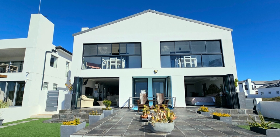 5 Bedroom Property for Sale in Sandy Point Beach Estate Western Cape